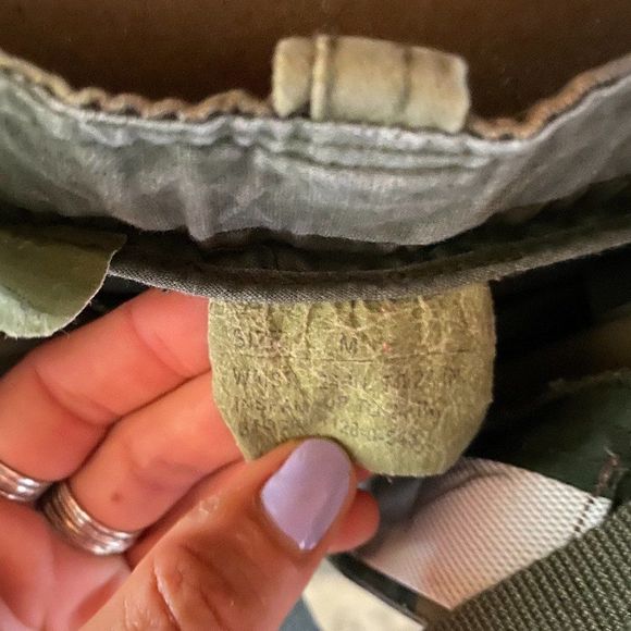 CAMO CARGO BOYS PANTS SIZE MEDIUM 24-27 INSEAM - Picture 8 of 8